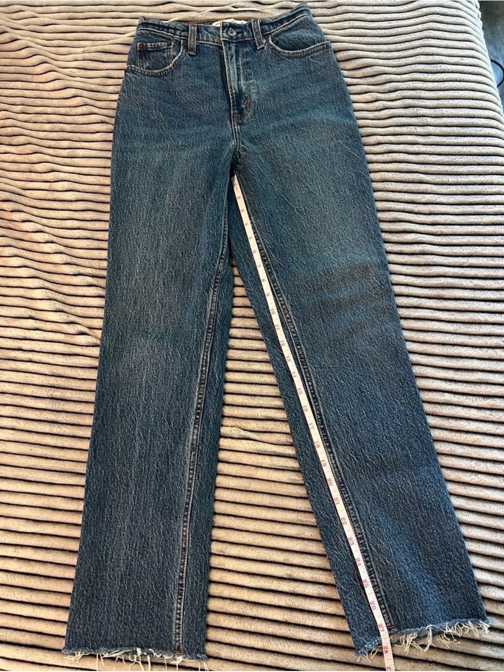 Abercrombie & Fitch 90s Straight Ultra High Rise Jeans